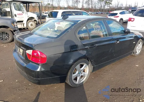 2007 BMW 328Xi z USA, uszkodzony, nr VIN WBAVC93567KX56033